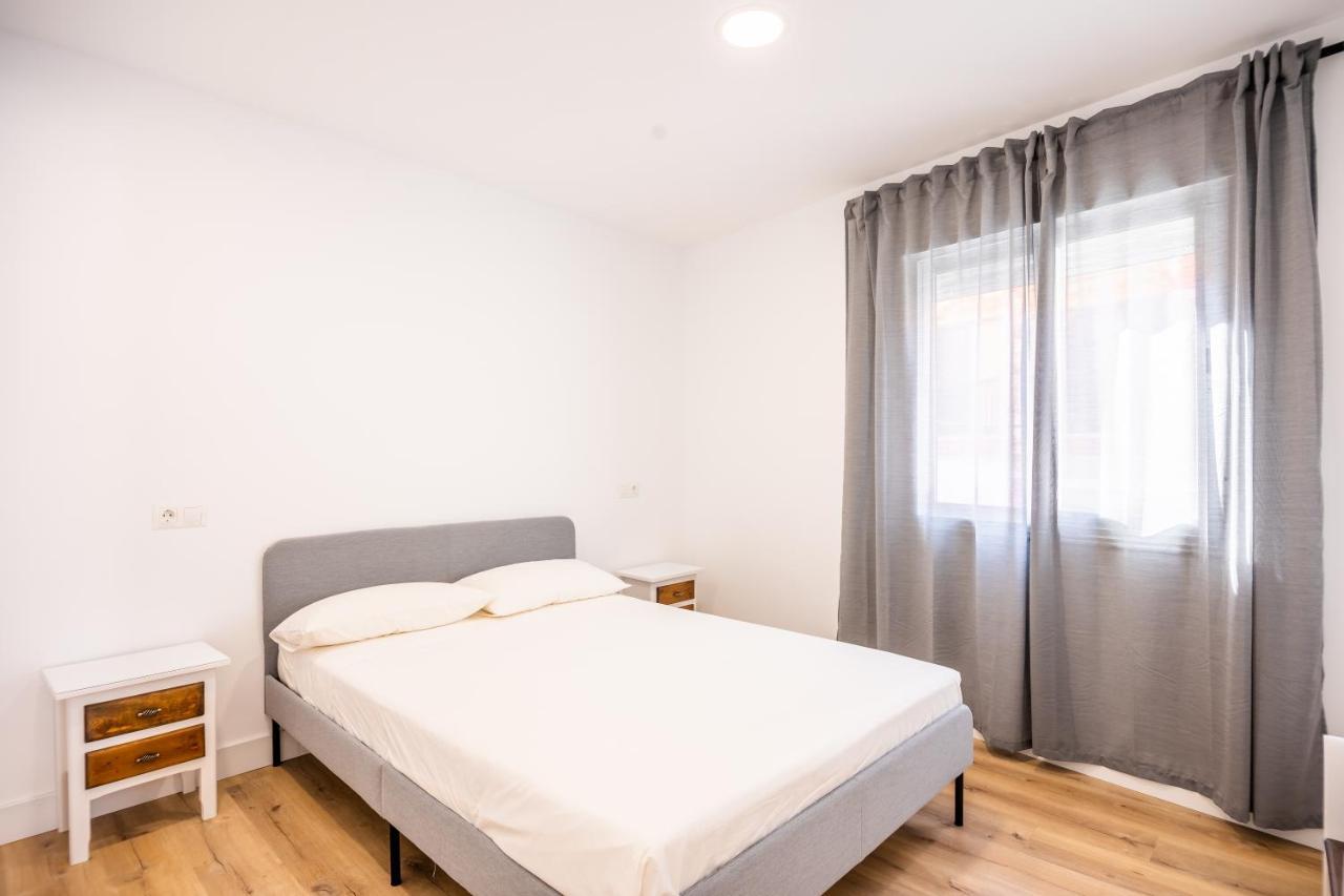 Apartamentos Mirablau Aguadulce  Kültér fotó